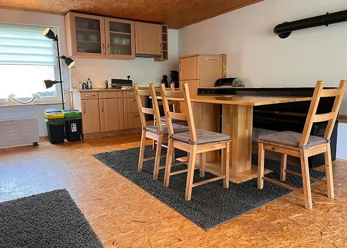 Ferienhaeuschen / Fam. Duen *